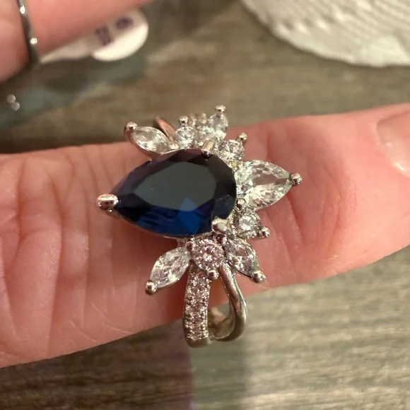 6 Bomb Party rings (size 8,9,10) - Picture 2 of 7